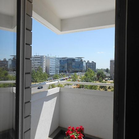 Apartment Erste Belgrade Exterior photo